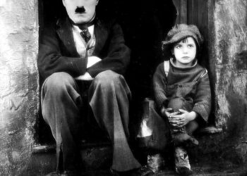 Charles Chaplin on kulkuri ja Jackie Coogan poika.