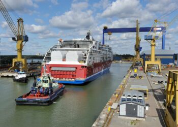 STX:n Turun telakalta on valmistumassa lähes päästötön Viking Grace -ruotsinlaiva. Maakaasua polttoaineenaan käyttävän aluksen uskotaan tuovan mukanaan uusia tilauksia.
