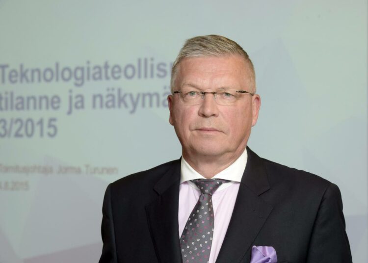 Teknologiateollisuuden toimitusjohtaja Jorma Turunen esitteli tiistaina hyviä lukuja alan tilanteesta, mutta oli silti tyytymätön.