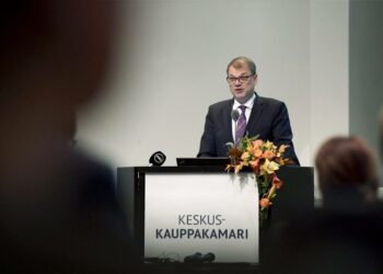Pääministeri Juha Sipilä keskuskauppakamarin veropäivässä keskiviikkona.