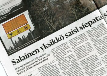 Journalistiliiton puheenjohtaja Hanne Aho puolustaa toimittajien oikeutta kertoa yhteiskunnallisesti merkittävää tietoa.