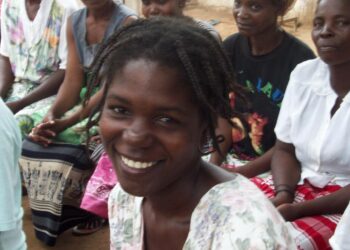 Angolan hallitus on päättänyt perustaa paikallisia komiteoita miettimään keinoja äitiys- ja lapsikuolleisuuden vähentämiseksi.