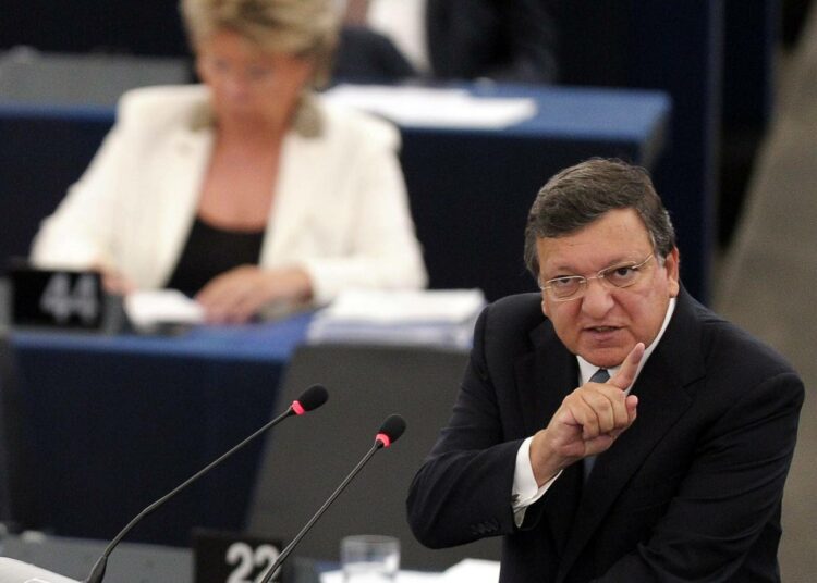 EU:n komission puheenjohtaja Jose Manuel Barroso piti unionin tilaa käsittelevän puheen europarlamentissa 11. syyskuuta. Menestyskirjailija Ilkka Remes antaa torstaina ilmestyvässä trillerissään toisenlaisen kuvan unionin tilasta.