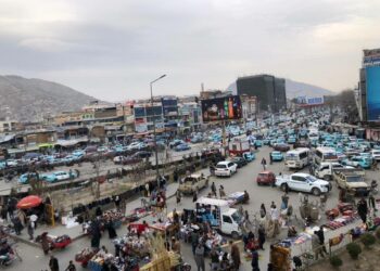 Verkkoyliopisto tarjoaa afgaaninaisille mahdollisuuden opiskella Talibanin asettamista kielloista huolimatta.