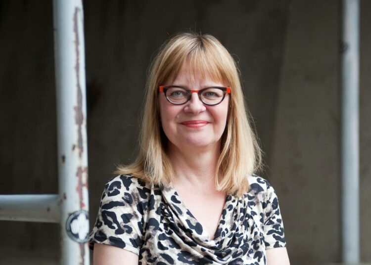 Sirpa Puhakka aloittaa päätoimittajana vuoden 2015 alusta.