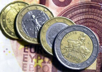 Vasemmistonuoret kannustaa Suomen hallitusta vaatimaan Kreikalle tolkullisia maksuehtoja, jotka eivät aiempien tukipakettien tapaan vaaranna lainojen takaisinmaksua.