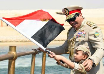 Suezin kanavan laajennuksen avajaisjuhlat toissa viikolla olivat Egyptin itsevaltaisen presidentin Abdel Fattah al-Sisin näytöstä.