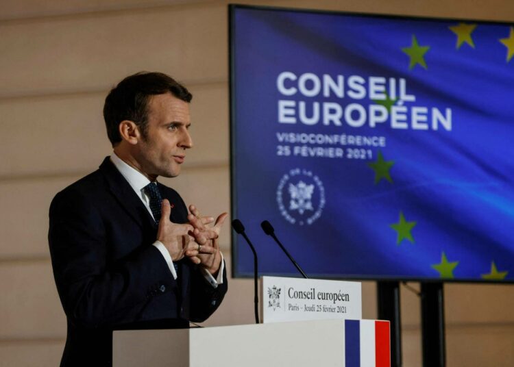 Ranskan presidentin Emmanuel Macronin mukaan koronakriisistä pitäisi oppia, että toimien olisi oltava nopeampia ja voimakkaampia.