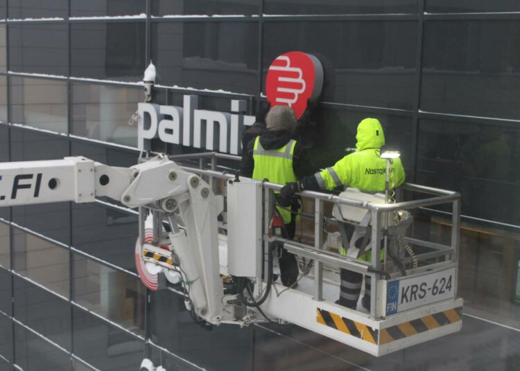 Kokoomus, vihreät ja RKP ratkaisivat Palmian yhtiöittämisen vuonna 2014.