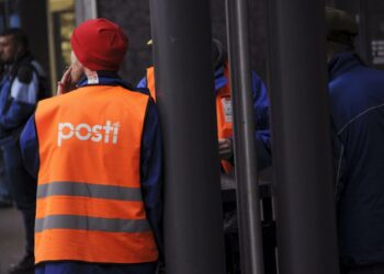 Posti ei korvaa vuokratyövoimalla vakituisia työntekijöitä, vaan käyttäisi sitä esimerkiksi ruuhkahuippujen aikana, sanoo toimitusjohtaja Heikki Malinen.