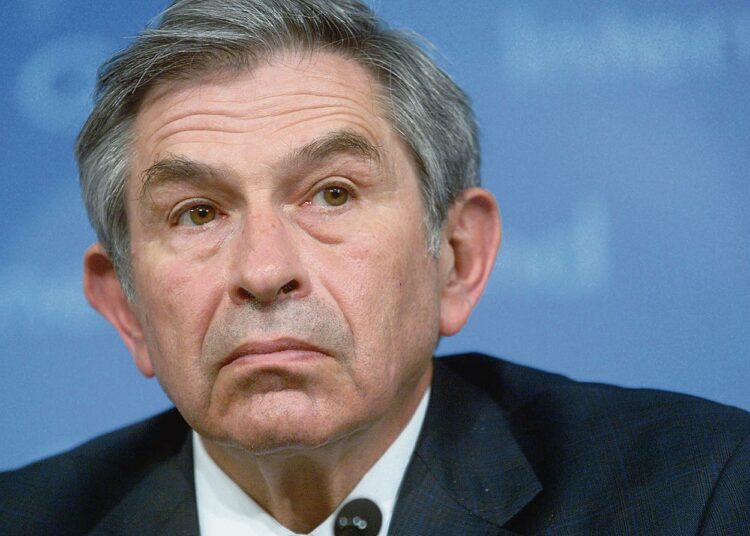 Entinen apulaispuolustusministeri Paul Wolfowitz sanoutuu irti Donald Trumpin ajatuksista heikentää suhteita Natoon.