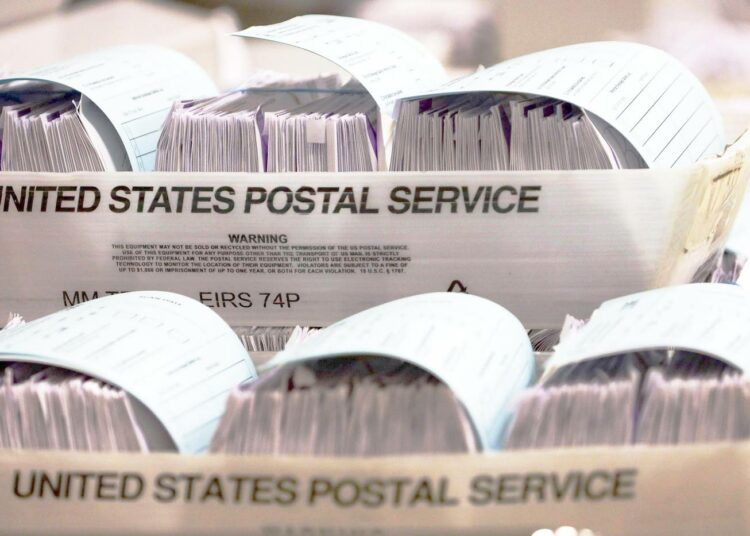 Postiääniä Marylandissa. Trump on perusteettomasti väittänyt, että postiäänet mahdollistavat valtavan vilpin.