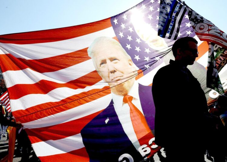 Trumpin kannattajia ”Million MAGA March” -mielenosoituksessa Washingtonissa viime lauantaina.