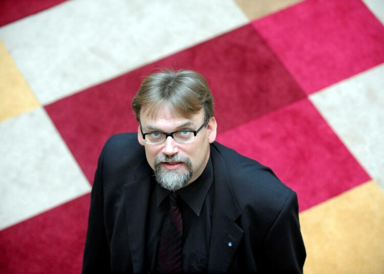 Hannu Siltala on huolestunut työväenlehtien kohtalosta.