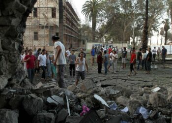Autopommin räjähdys aiheutti keskiviikkona suurta tuhoa Libyan ulkoministeriön rakennukselle Benghasissa.