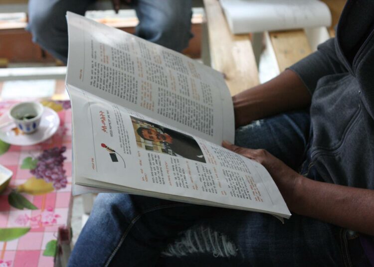 Eritrean pakolaiset julkaisevat omaa lehteä naapurimaan Etiopian pääkaupungissa Addis Abebassa.