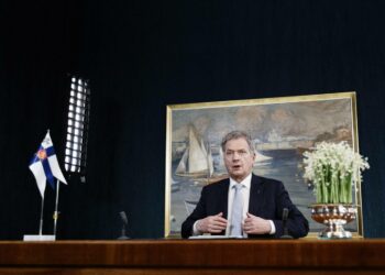 – Jos kylmän sodan aikana laaditut aserajoitussopimukset romuttuvat, on meidän ponnisteltava sen eteen, että niiden tilalle luodaan uusia, totesi presidentti Sauli Niinistö uudenvuodenpuheessaan.