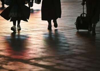 Leikkauslait etenevät eduskunnassa nyt hurjalla vauhdilla.