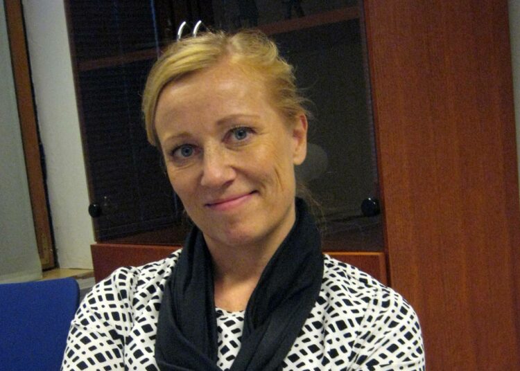 STTK:n Katarina Murto uskoo, että työhyvinvoinnin parantamisella voitaisiin säästää miljardeja euroja.