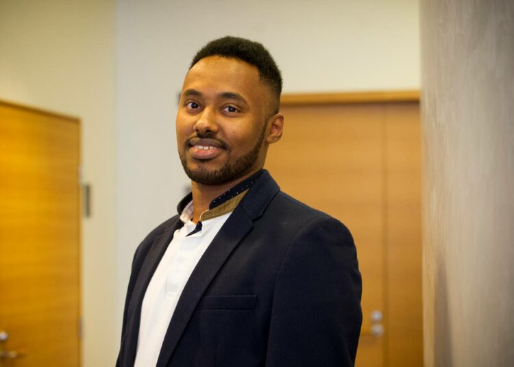 Suldaan Said Ahmed päättää vasemmistoliiton puoluevaltuuston kokouksen sunnuntaina.