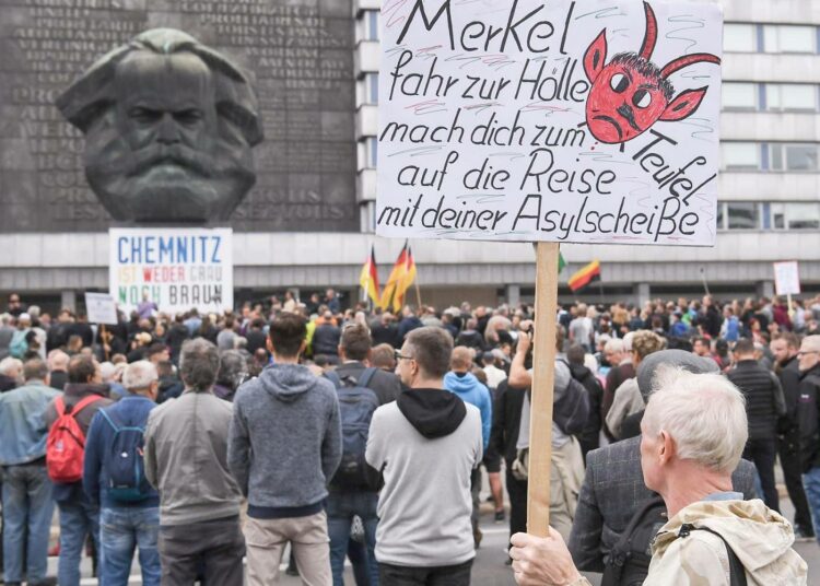 Karl Marxin patsas Chemnitzissä on saanut toimia taustana äärioikeiston mielenosoituksille.