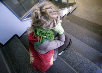 Sijoitettujen lasten määrä kasvaa. Nyt heitä on Suomessa 16 000.