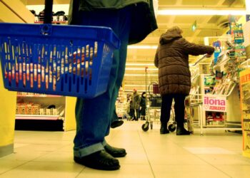 Kuluttajat joutuvat lähes joka päivä kokemaan hintojen nousun.