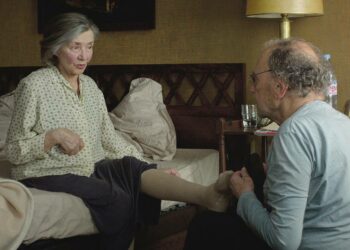 Opettajapariskuntana nähdään Emmanuelle Riva ja Jean-Louis Trintignant.