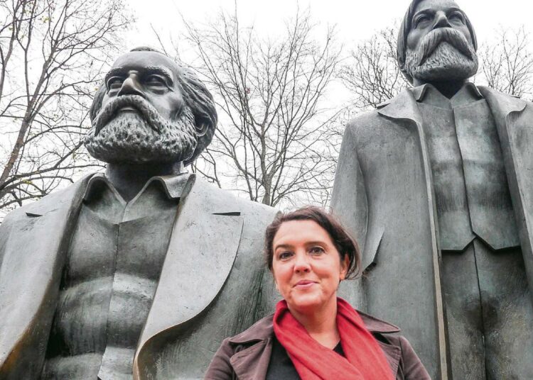 Millaisessa maailmassa Marx, Nietzsche ja Freud elivät, keitä he olivat ja miten he vaikuttavat nykyajassa? Historioitsija Bettany Hughes tekee asiasta selkoa.