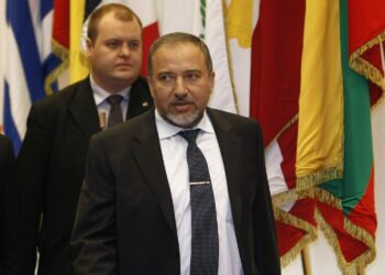 Israelin ulkoministeri Avigdor Lieberman Euroopan unionin ulkoministerien kokouksen vieraana maanantaina Brysselissä.