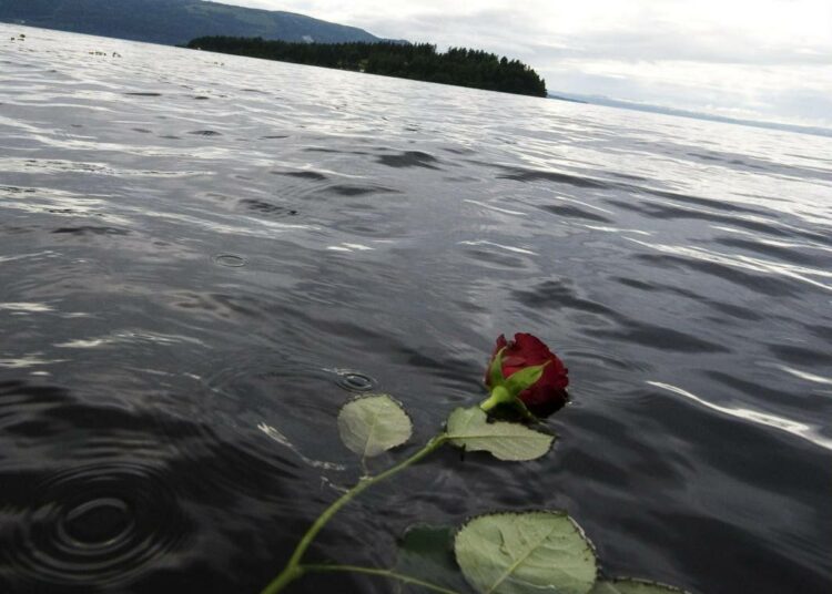 Norjan hirmuteon uhrien omaisille  järjestetään solidaarisuusmielenosoituksia sunnuntaina eri puolilla Suomea.