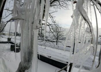 Joulukuussa lunta ja jäätä on riittänyt niin, ettei valkeaa joulua uhkaa enää mikään.
