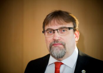 Vasemmistoryhmän vetäjä, TEAMin kehittämispäällikkö Hannu SIltala on hieman pettynyt vaalitulokseen.