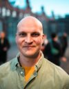 Näyttelijä ja Helsingin kaupunginvaltuutettu (vas.) Riku Nieminen on ehdolla eduskuntaan Uudenmaan vaalipiiristä.
