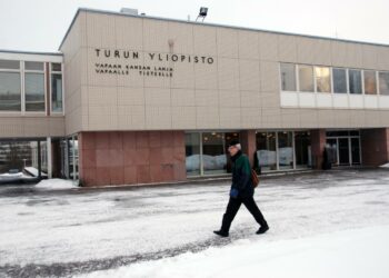 Turun yliopisto ottaa käyttöön plagiaattien tunnistusjärjestelmän ensi syksynä.