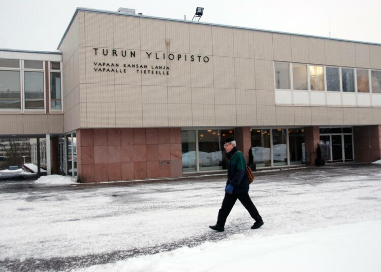 Turun yliopisto ottaa käyttöön plagiaattien tunnistusjärjestelmän ensi syksynä.