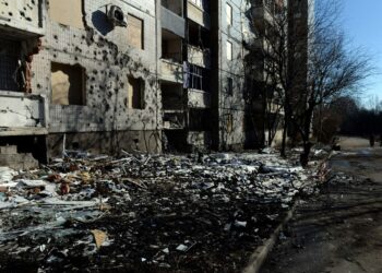 Tulituksen jälkiä Donetskissa torstaina.