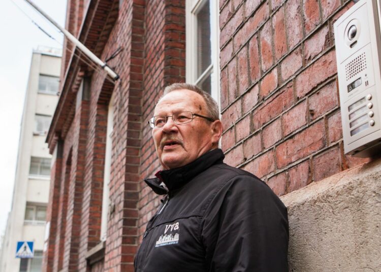 Entinen asunnoton Reijo Pipinen päätyi asunnottomien auttajaksi.
