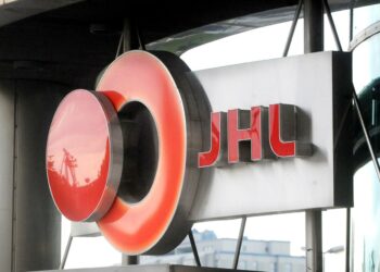 Joulurauha on päättänyt ja kamppailu pakkolaeista jatkuu. JHL:n jäseniltä ei heru ymmärrystä yhdellekään hallituksen hankkeelle työelämän ehtojen heikentämiseksi.