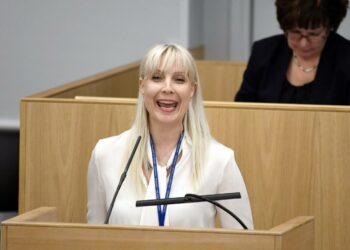 Perussuomalaisten varapuheenjohtaja Laura Huhtasaari.