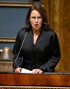 Veronika Honkasalo eduskunnan täysistunnossa keskiviikkona.