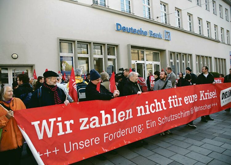 Die Linke osallistui aktiivisesti mailmanlaajuiseen kapitalismin vastaiseen mielenosoitukseen 21. lokakuuta.