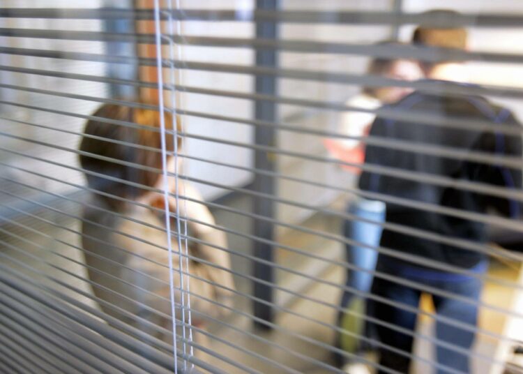 Alle 30-vuotiaiden työntekijöiden ja yli 50-vuotiaiden ominaisuudet täydentävät toisiaan työmarkkinoilla ja työpaikoilla.