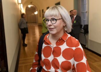Aino-Kaisa Pekonen on tämän vaalikauden ajan johtanut vasemmistoliiton eduskuntaryhmää ja istunut sosiaali- ja terveysvaliokunnassa.