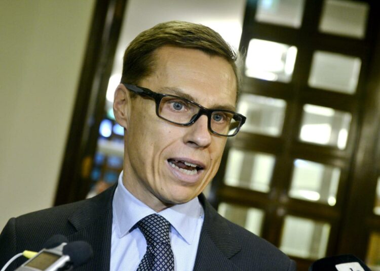 Alexander Stubb ei meppinä nähnyt lobbausrekisteriä EU:n kannalta tärkeänä, väittää Jaana Kivi uudessa kirjassa.