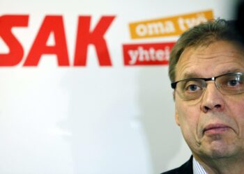 SAK:n puheenjohtaja Lauri Lyly.