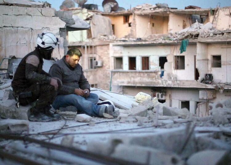 Aleppon viimeiset miehet on vaikuttava elegia inhimillisestä kärsimyksestä sodan keskellä.