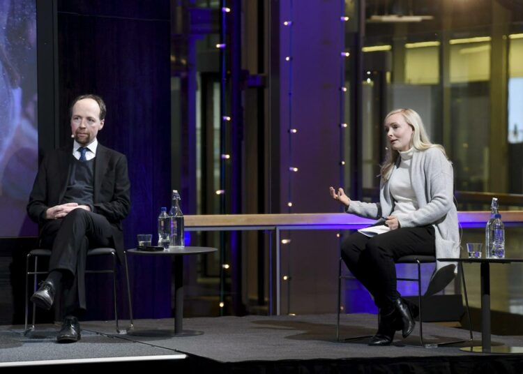 Puheenjohtajat Jussi Halla-aho ja Maria Ohisalo ottivat yhteen maanantaina Maaseudun Tulevaisuuden ja tiistaina Ilta-Sanomien kuntavaalitentissä.