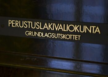 Uusin yritys sote-uudistukseksi ei näytä karahtavan ainakaan perustuslaillisiin ongelmiin.