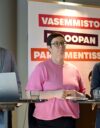 Vasemmistoliiton europarlamentaarikot Jussi Saramo, Merja Kyllönen ja Li Andersson pitävät kesäkokoustaan Helsingissä.